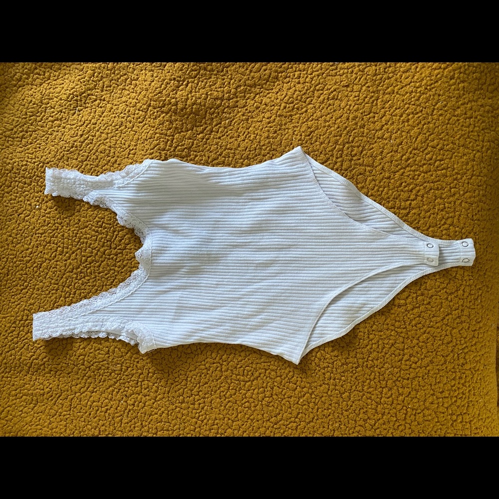 Forever21 lace trim bodysuit